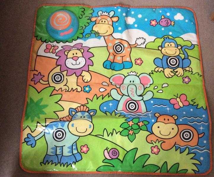 039Safari Family039 Electronic Play Mat - in fantastic condition, like new