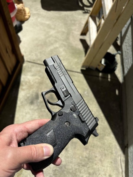 Rifles,Glocks, Handgun, Revolvers, Pistols, AK 47, Ammo