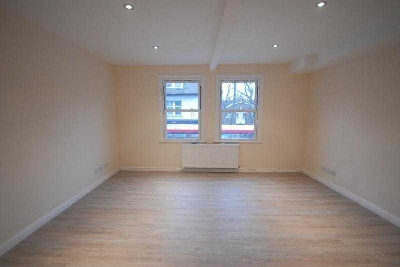 1 bedroom flat in 122 Merton High Street