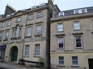 1 bedroom flat in Almondsbury