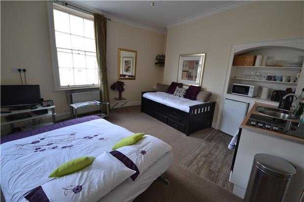 1 bedroom flat in BATH