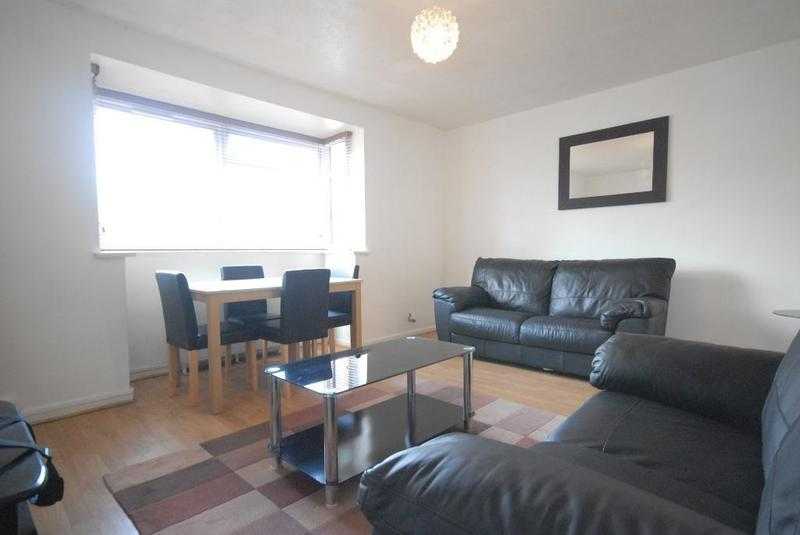 1 bedroom flat in Canning Road