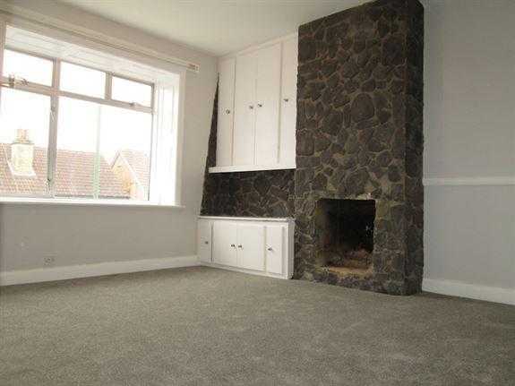 1 bedroom flat in Carshalton