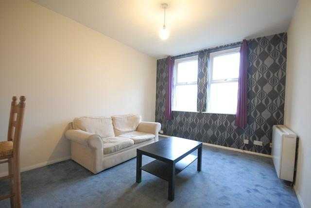 1 bedroom flat in Colliers Wood