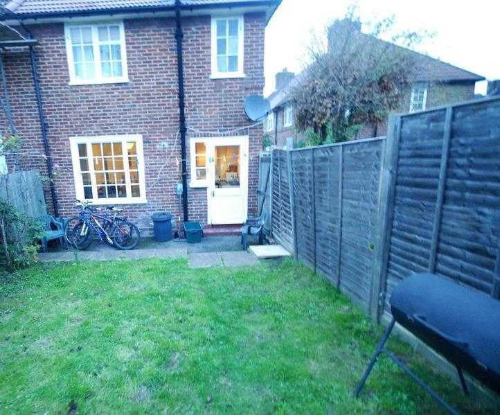 1 bedroom flat in Morden