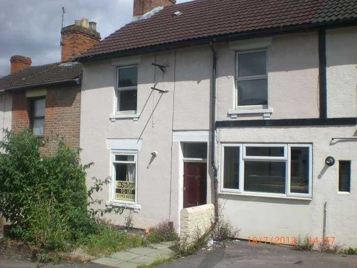 1 bedroom flat in Swindon