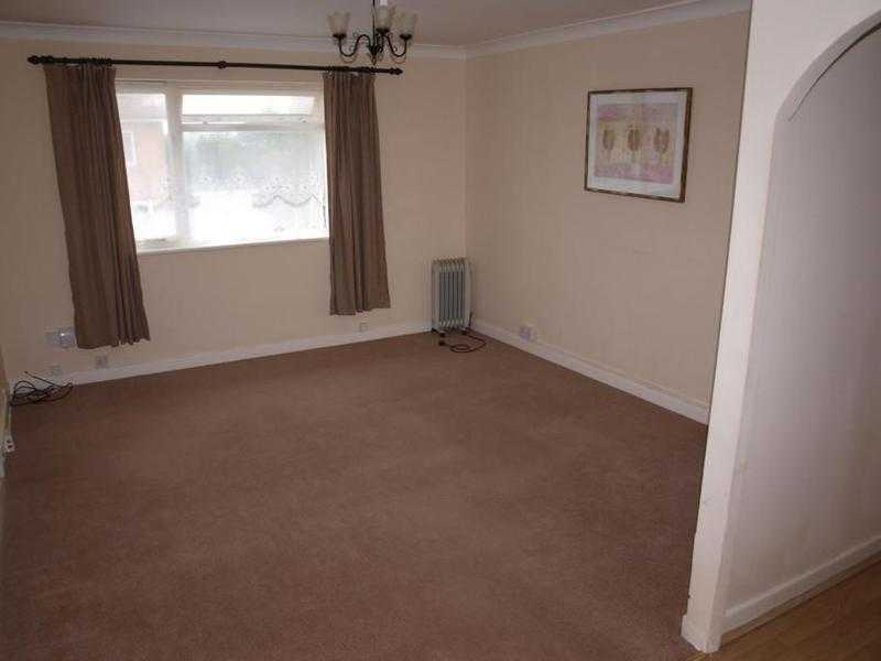 1 BEDROOM FLAT, LANCING