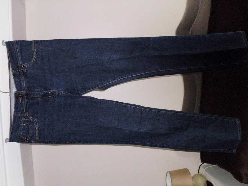 1 pair ladies denim jeans