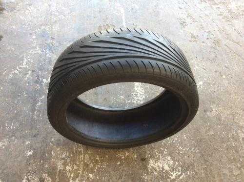 1 X 2353519 40.00 MUST SEE, Tyres  Alloys, HERE