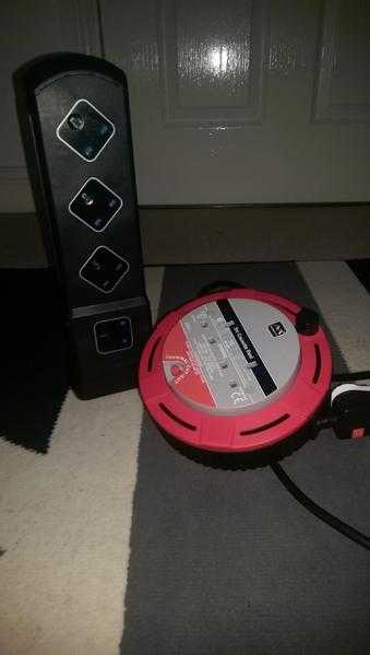 10 socket 1 metre 13 amp tower and 2 socket 5 metre red cassette reel