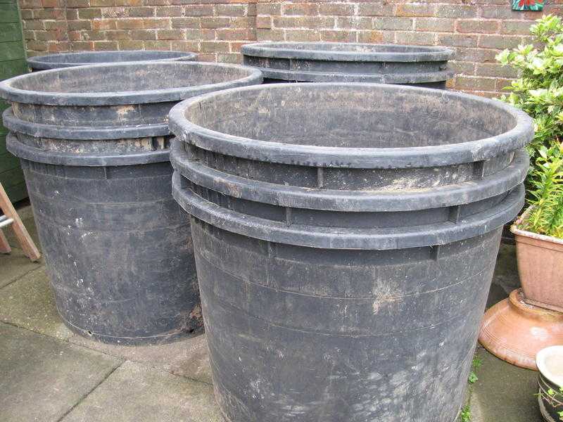 10 x Huge Flower PotsPlanters 500 litre