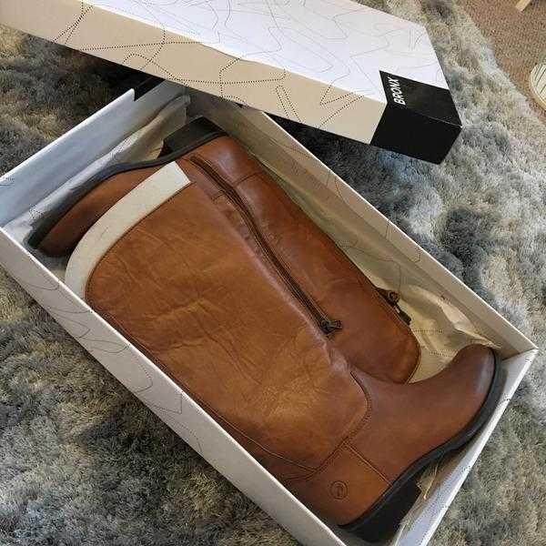 100 real leather Bronx boots