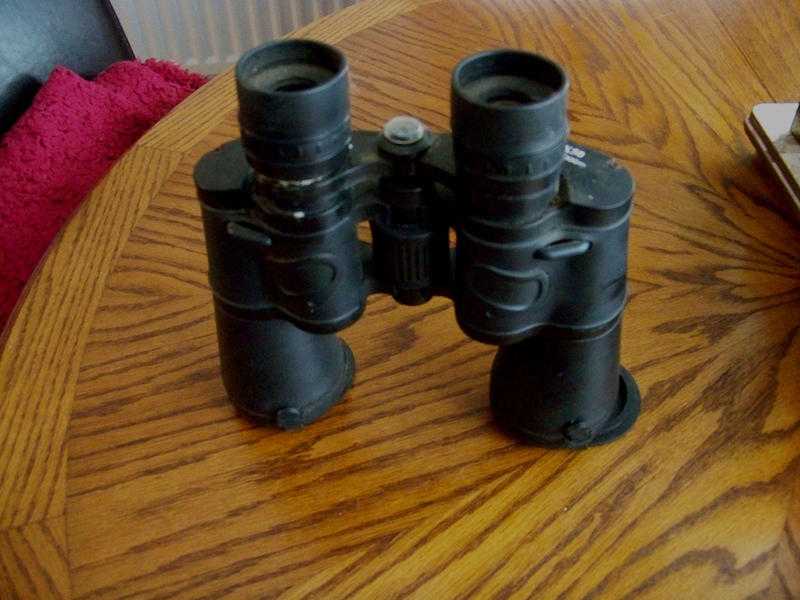 10x50 Wa binoculars amp case