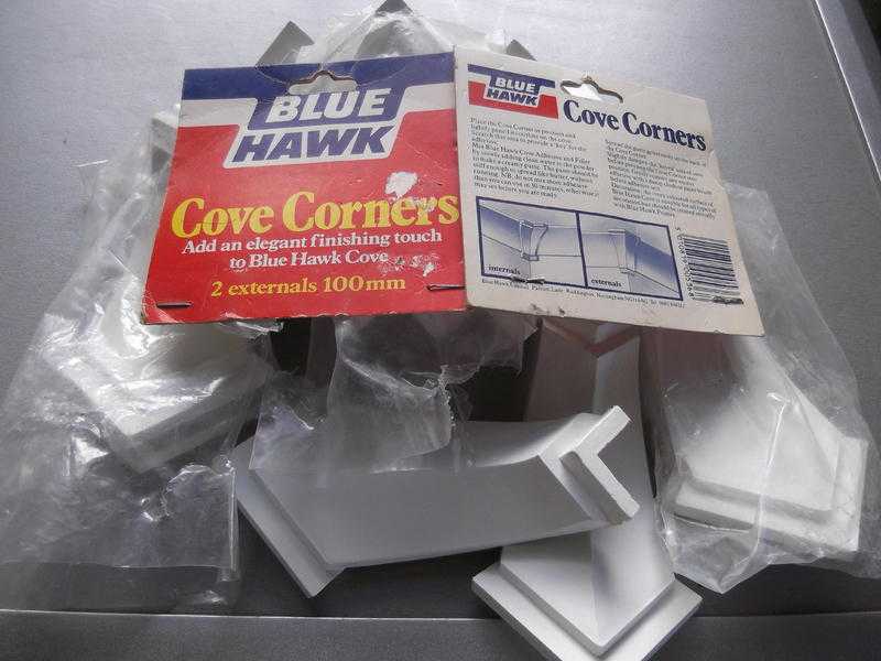 11 Blue Hawk 100mm external cove corners  - much cheaper than eBay, Wickes etc.