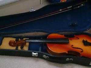 12 size beginner violin with case