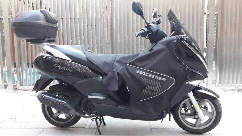 125cc motor scooter, Peugeot Citystar 2015, excellent condition