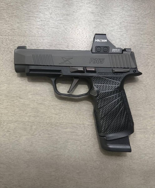 Glocks Pistol, Rifles, Sig spear MCX  Taurus, Ammo