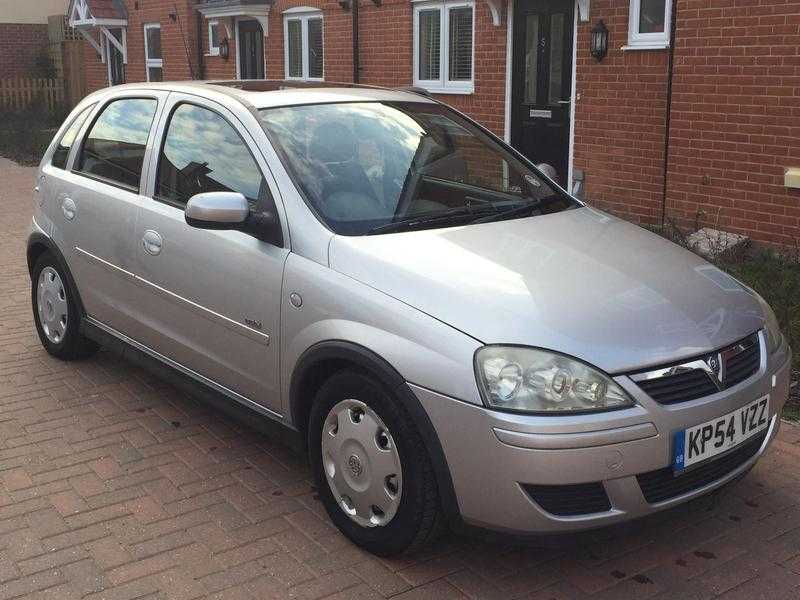 1450 OVNO EXCELLENT CAR very low Milage 2 owners from new Vauxhall Corsa 2004