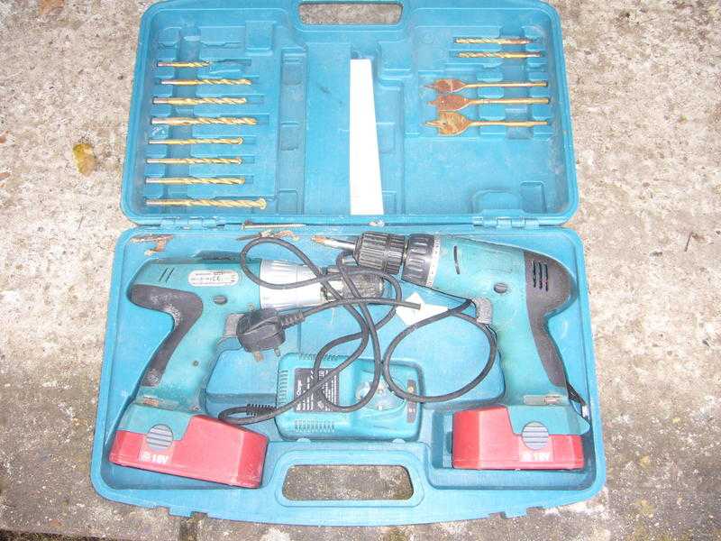 18 volt drills in plastic case