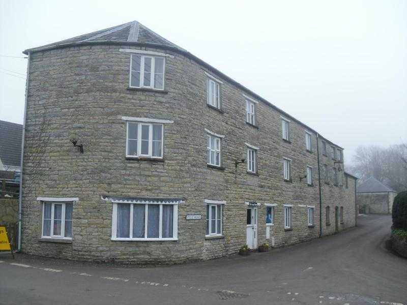 18th century 7bedroomed home BampB