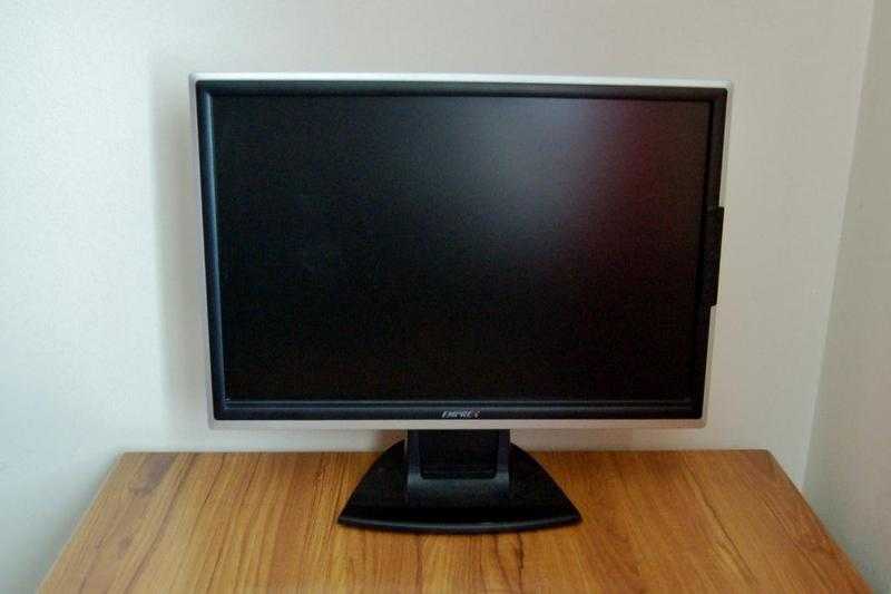 19 inch wide screen monitor