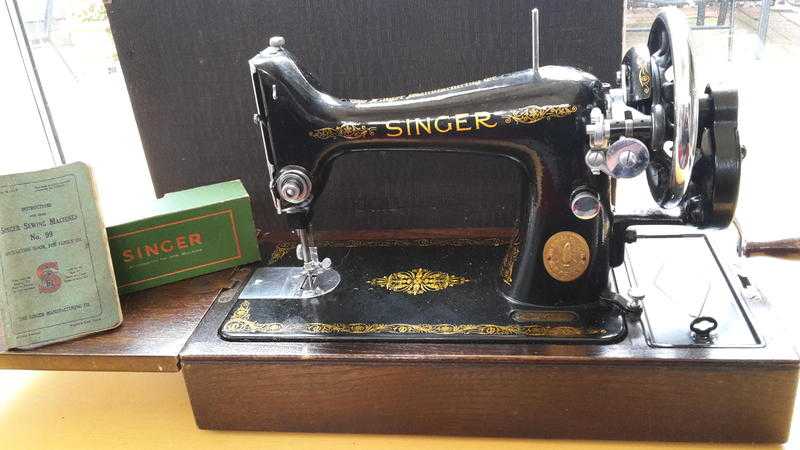 1900s  singer sewing machine 99k model