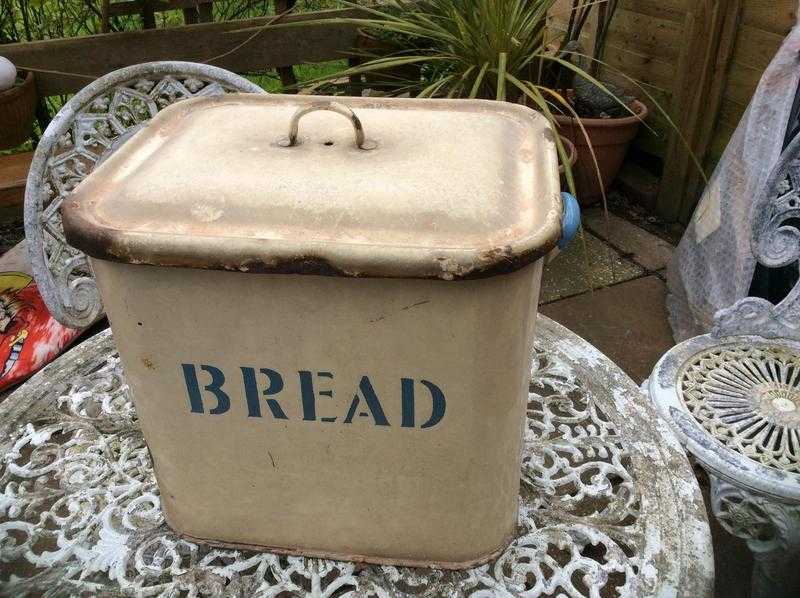 1950s BREADBIN