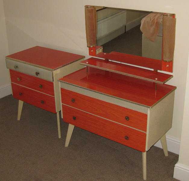 1960039s Retro bedroom furniture