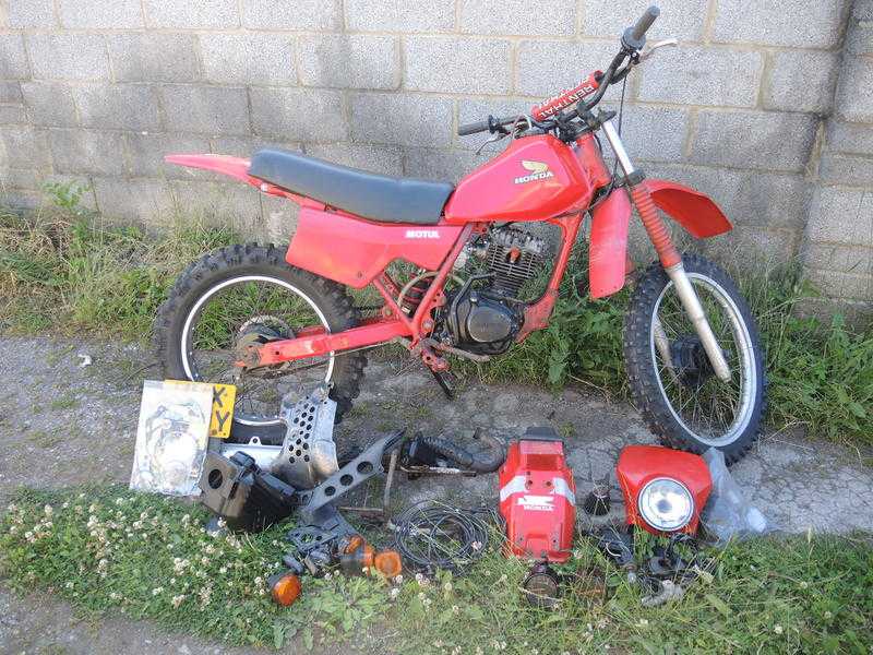 1983 HONDA XL125R FIELD BIKE FOR SPARES OR REPAIRS