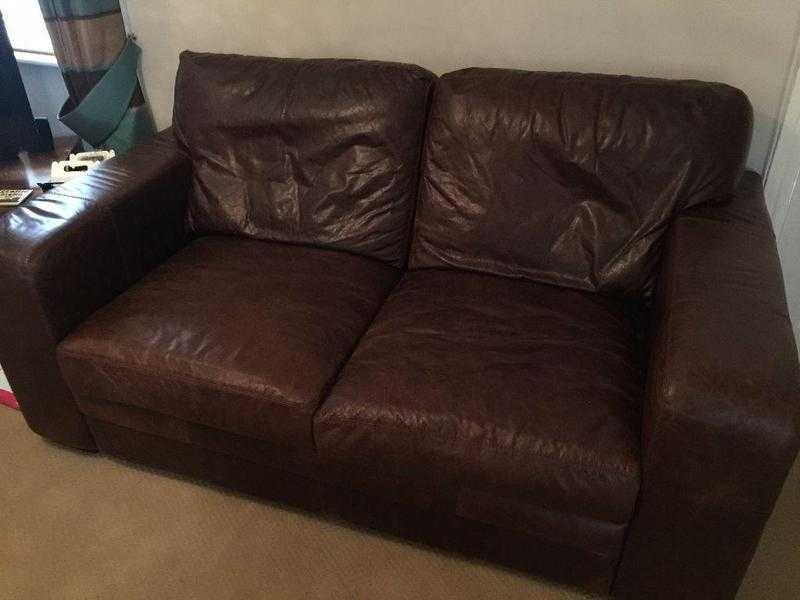 1x 3 Seater Leather Sofa amp 1x 2 Seater Leather Sofa - Brown - In Great Condition