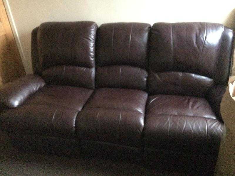 2 amp 3 seater brown leather recliner set