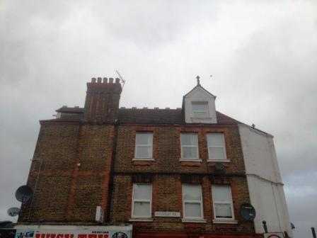 2 bed first floor flat for rent in Walthamstow, E17 4QR