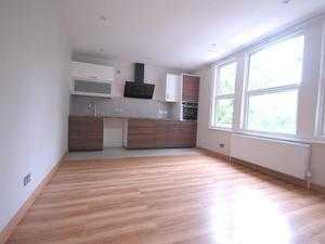 2 Bed flat for rent