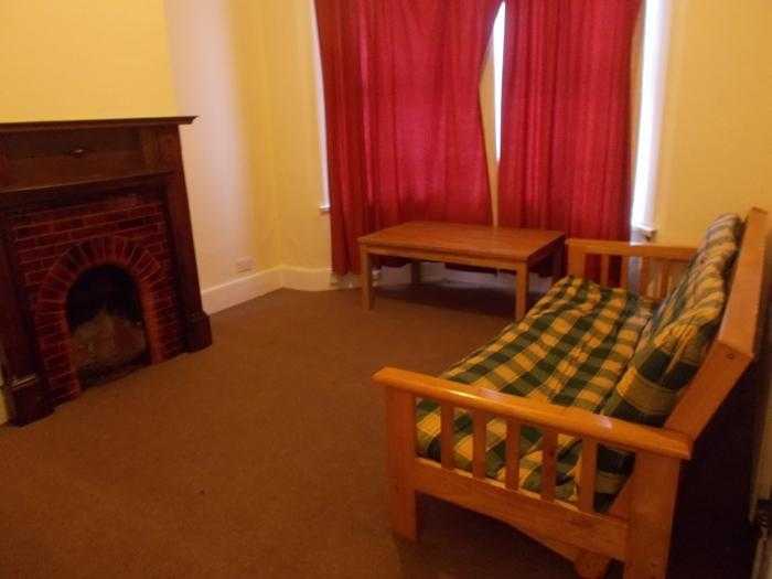 2 bed flat with garden - Tottenham Hale