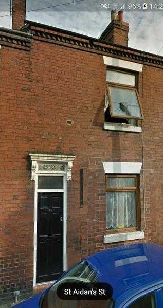 2 bed house ST6 5HQ