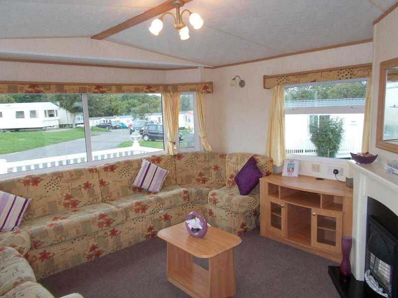 2 BED STATIC CARAVAN THORNESS BAY COWES ISLE OF WIGHT HAMPSHIRE SOUTHCOAST