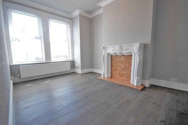 2 bedroom flat in Boundary Road