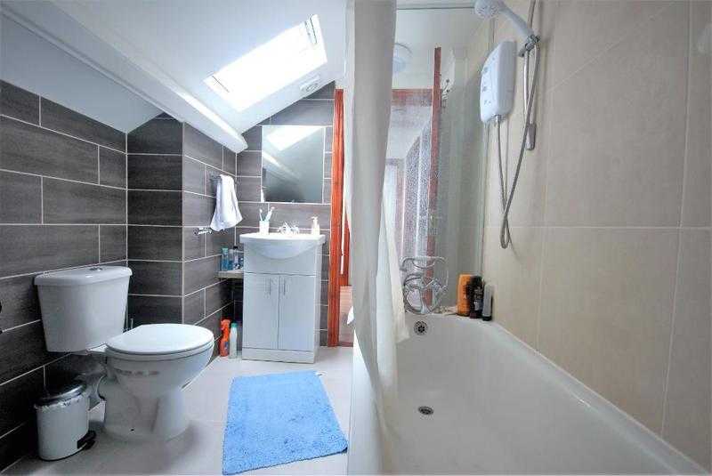 2 bedroom flat in Clapham Common