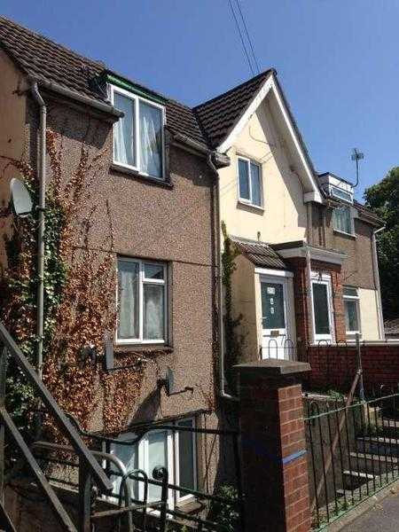 2 bedroom flat in Swindon