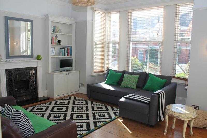 2 bedroom flat to Rent in Haywards