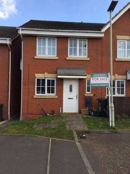 2 bedroom house for sale in Gloucester