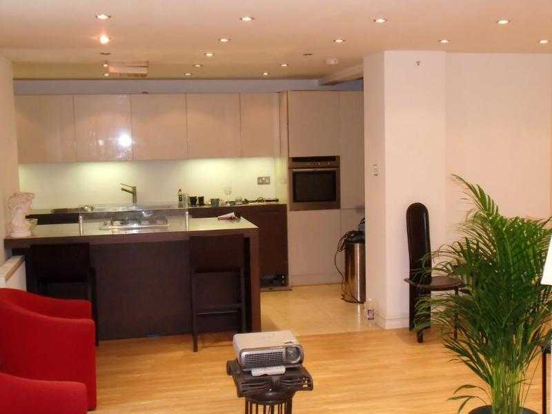 2 Bedroom luxury apartment in Hove