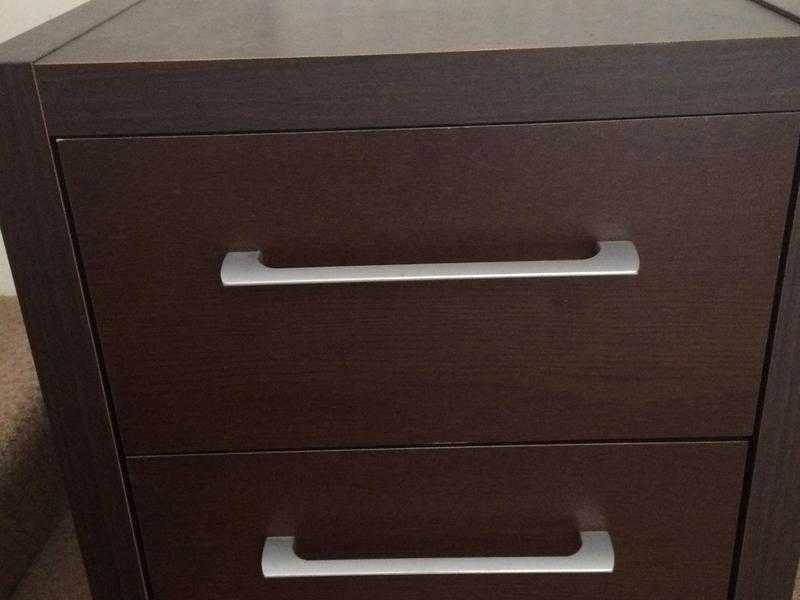 2 bedside tables with 2 drawers wood