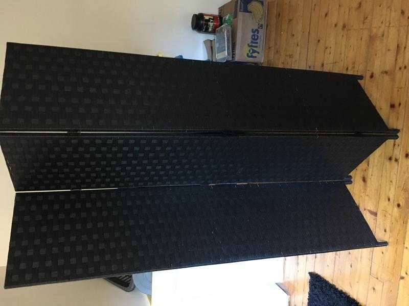 2 Black Room Dividing Screens