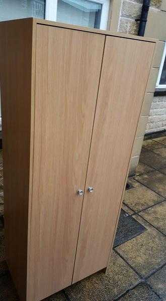 2 Door Wardrobe Oak Effect