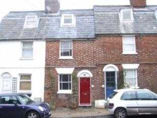2 double Victorian Cottage to rent Central Tunbridge wells.