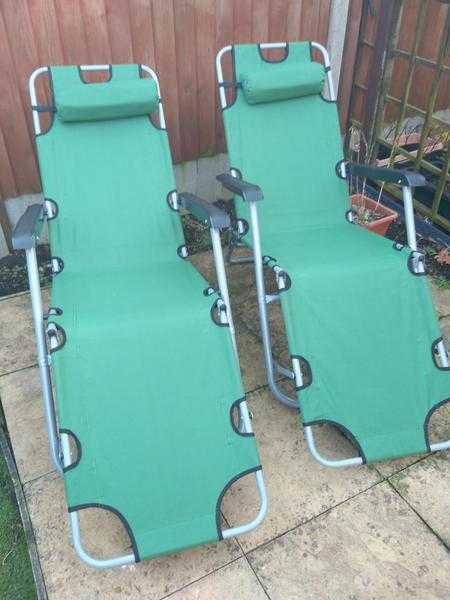 2 Garden lounger recliner chairs