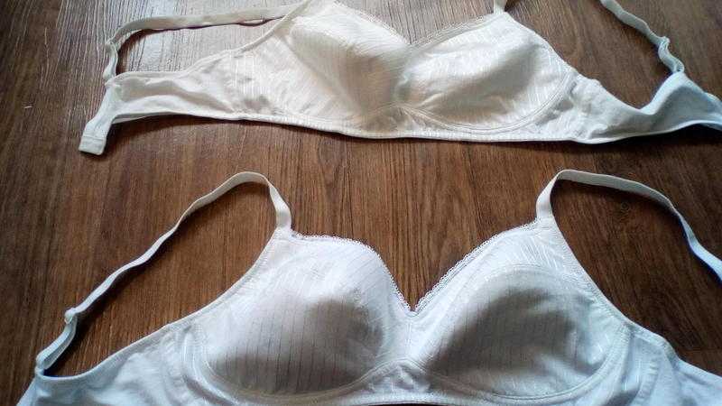 2 part set mamps (non-wired) bras - size 36B