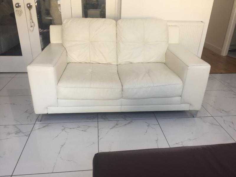2 Seater Italian leather sofa (white) 15 months old good condition