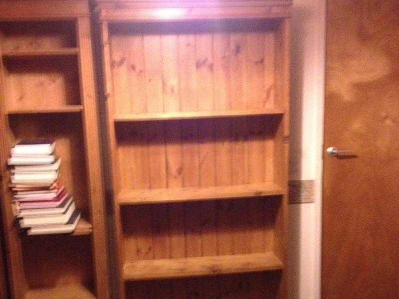 2 Solid Pine Wooden Shelves